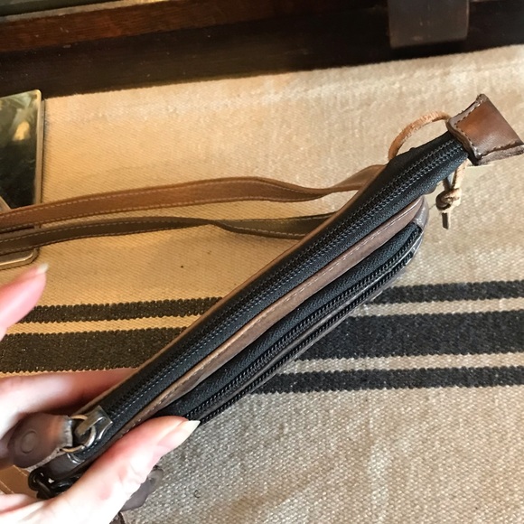 NWT Bed Stu Leather Viana Crossbody Belt Bag Wristlet Tonic Breeze MSRP $180 - Picture 10 of 16